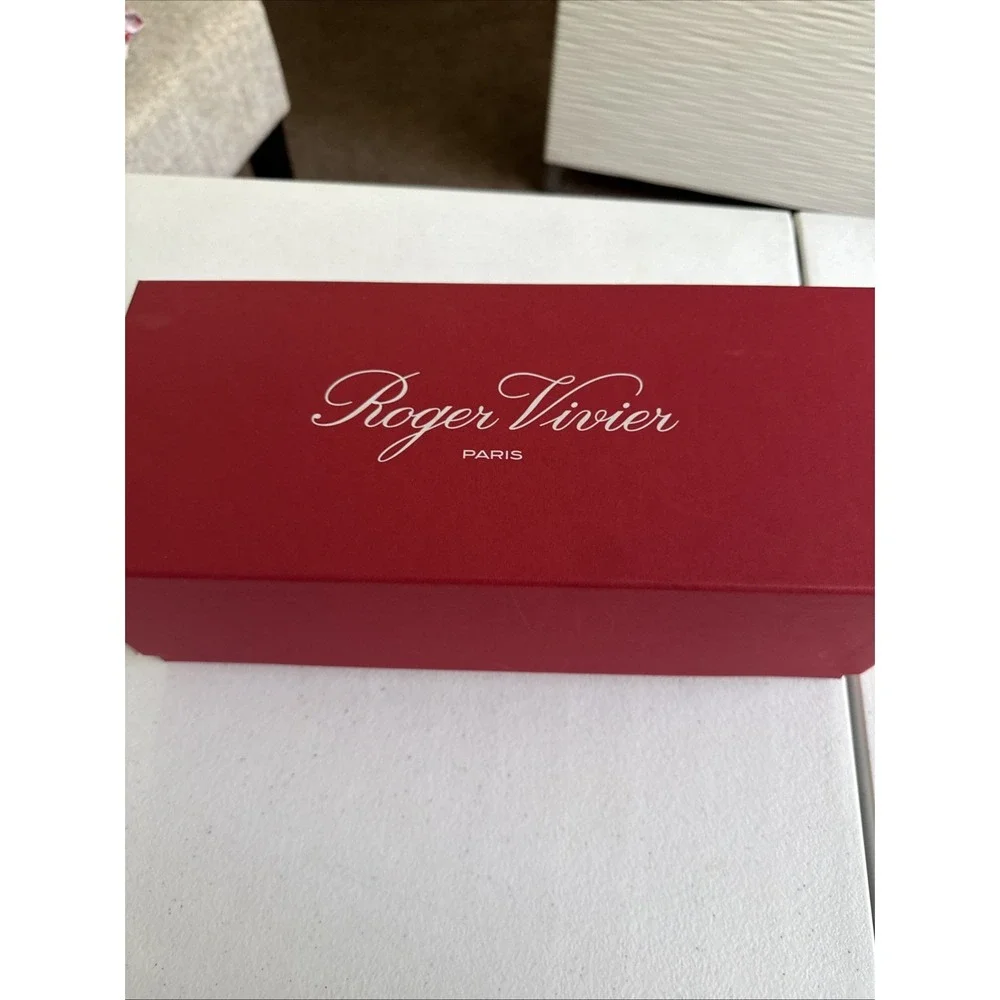 Authentic Roger Vivier Paris Red Shoe / Gift Box - 12.5